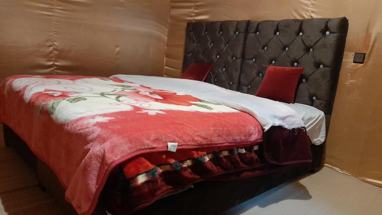 Luxury Trek Desert Camp Merzouga Dış mekan fotoğraf
