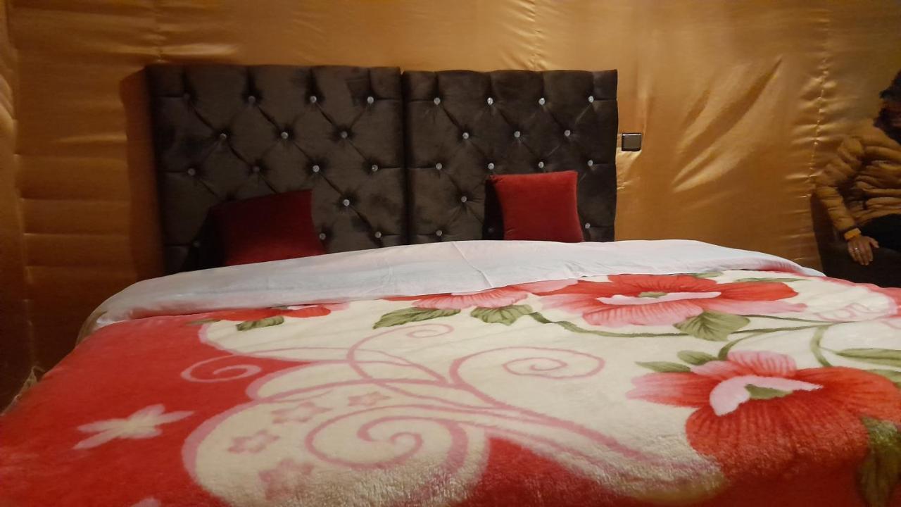 Luxury Trek Desert Camp Merzouga Dış mekan fotoğraf