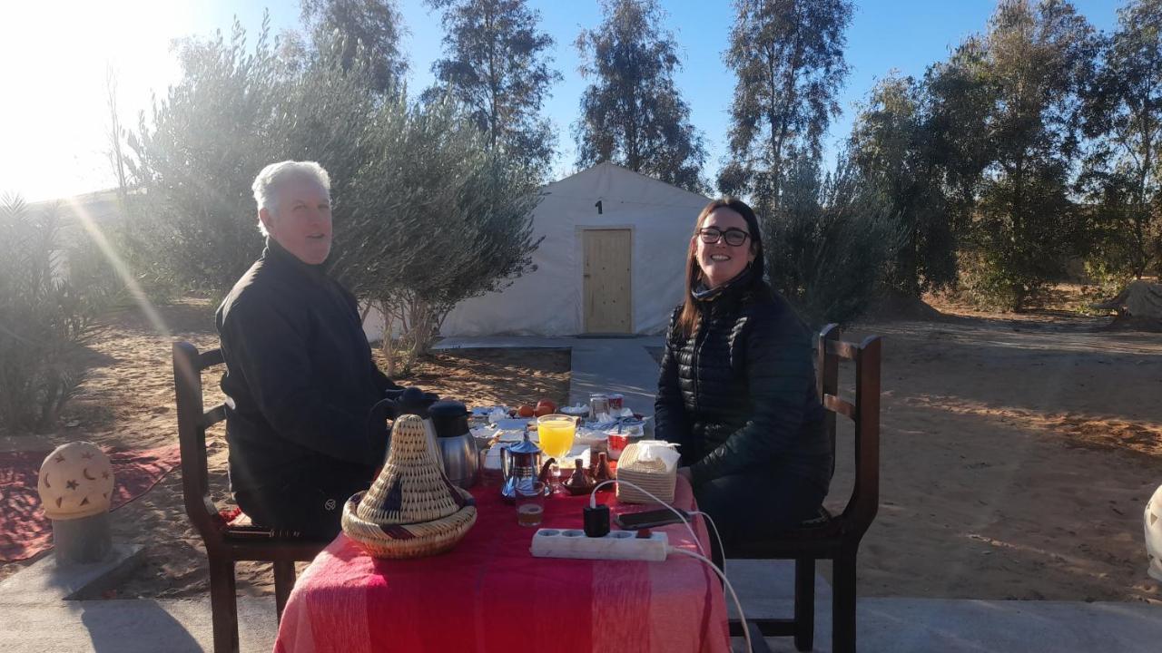 Luxury Trek Desert Camp Merzouga Dış mekan fotoğraf
